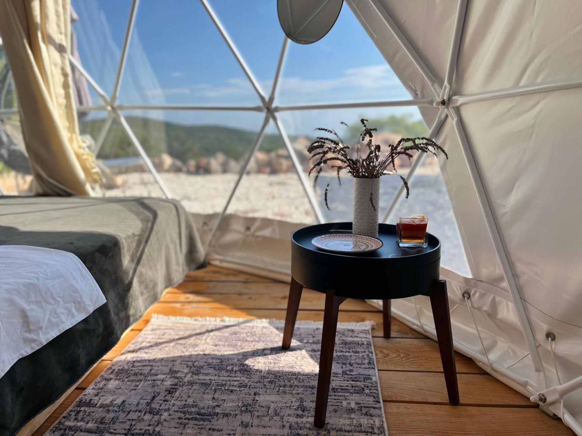 Glamping Peninsula Lustica Rose Villa Tivat Luaran gambar