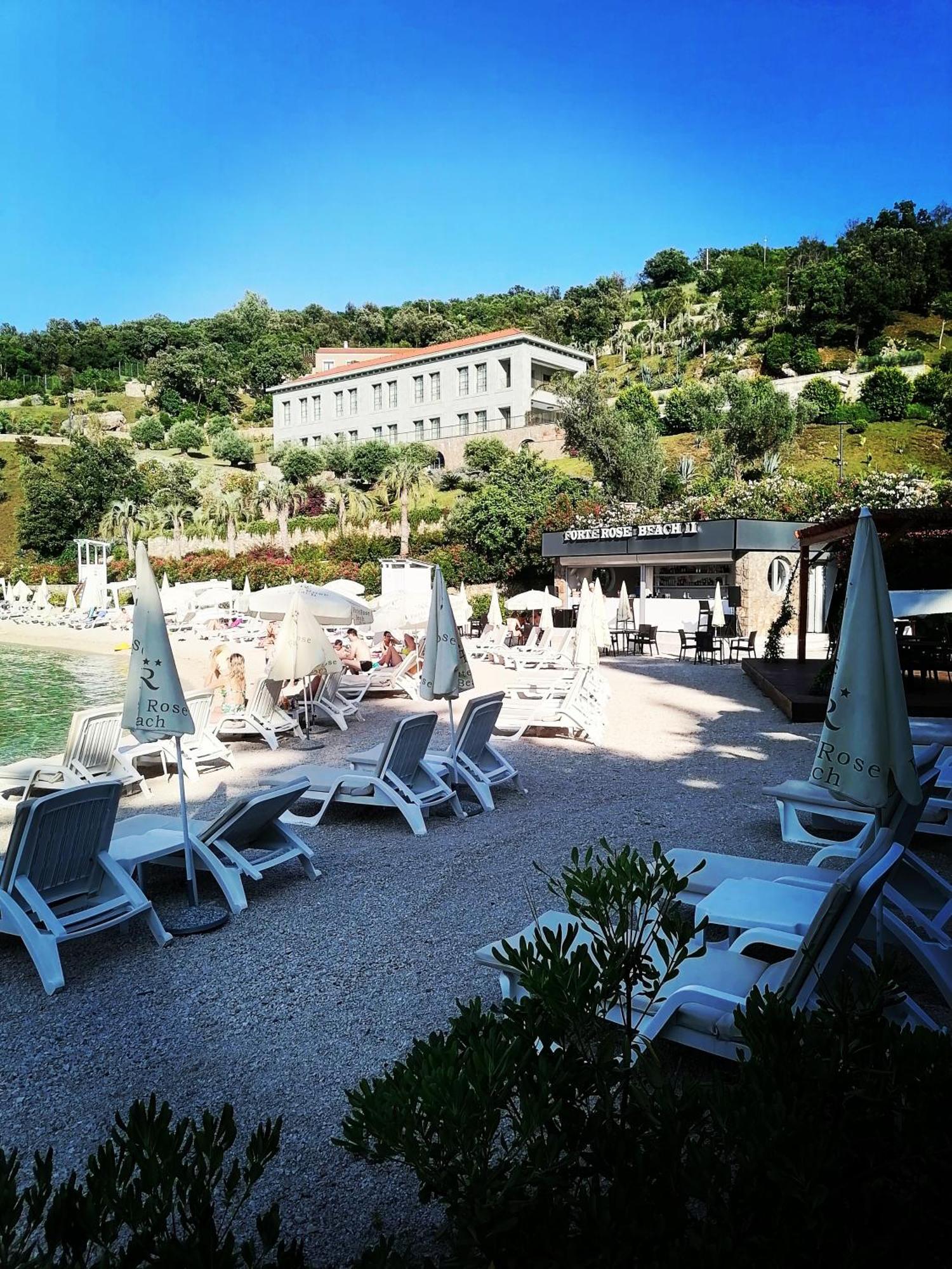 Glamping Peninsula Lustica Rose Villa Tivat Luaran gambar